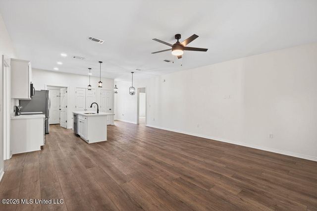 502 Dynsmore Place, Long Beach, MS 39560