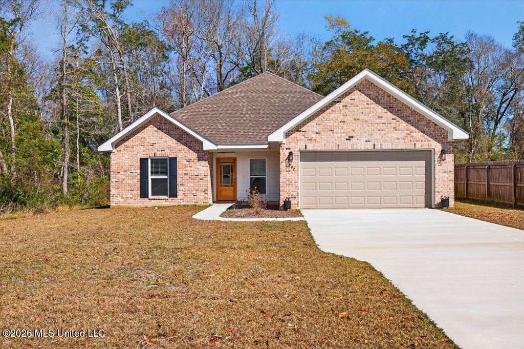 502 Dynsmore Place, Long Beach, MS 39560
