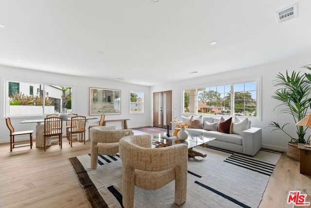 5192 Orange Place, Los Angeles, CA 90008