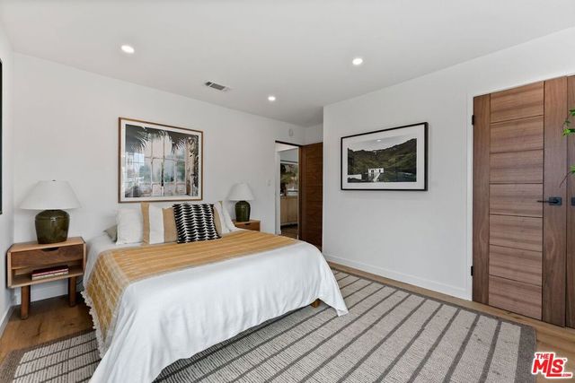 5192 Orange Place, Los Angeles, CA 90008