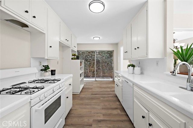 10830 La Terraza Avenue, Fountain Valley, CA 92708