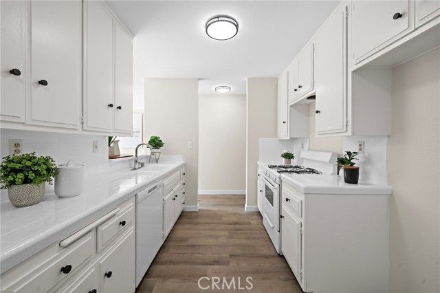 10830 La Terraza Avenue, Fountain Valley, CA 92708