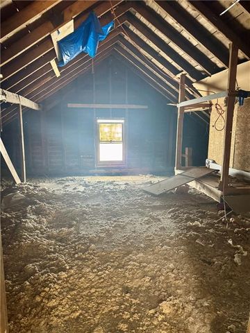 206 W 3rd Street, Creighton, MO 64739