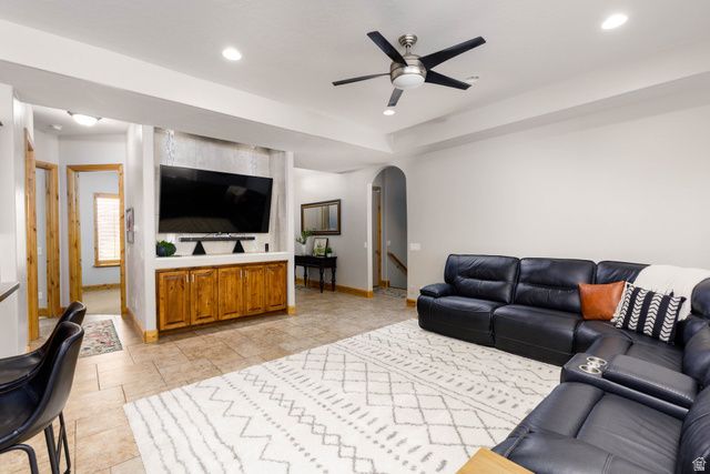 3902 LONDON LN, Santa Clara, UT 84765