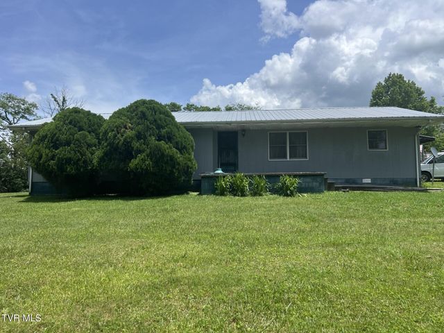 3911 Tate Springs Road, Big Stone Gap, VA 24219