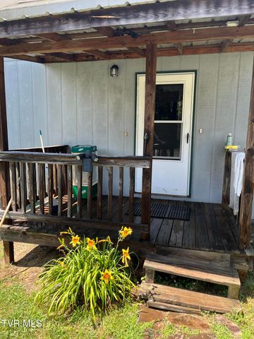 3911 Tate Springs Road, Big Stone Gap, VA 24219