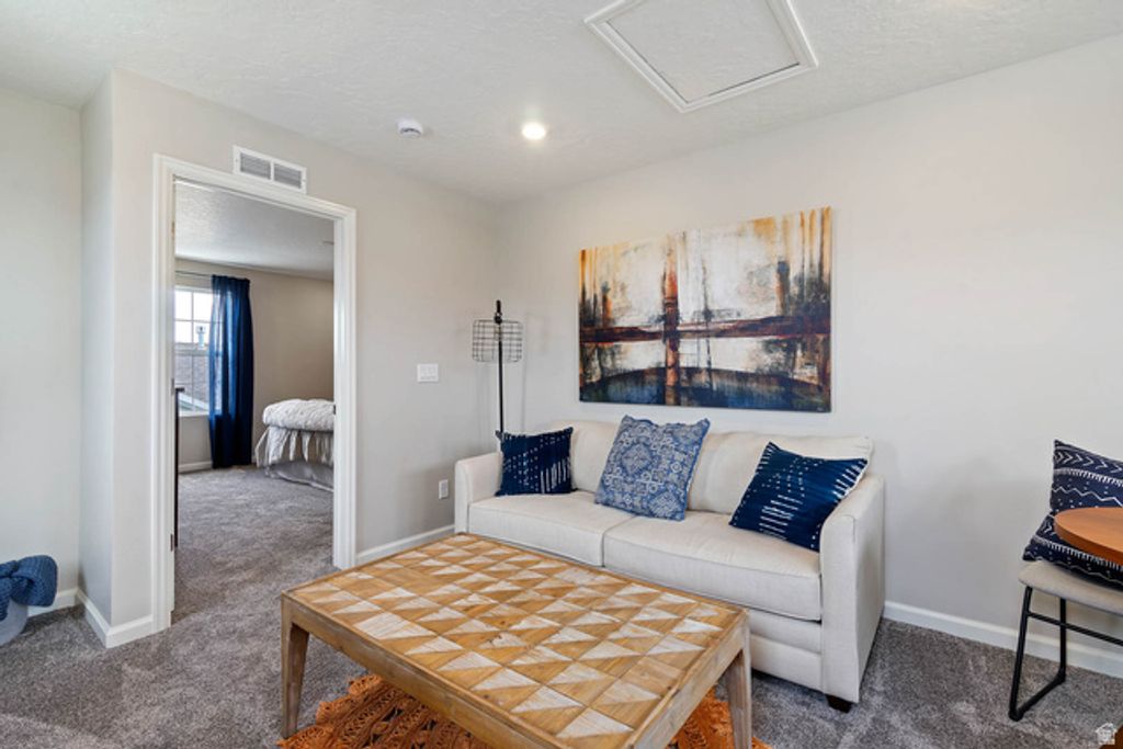 Image 14 of property listing at 6162 W SPARROW VIEW DR #550, South Jordan, UT 84009