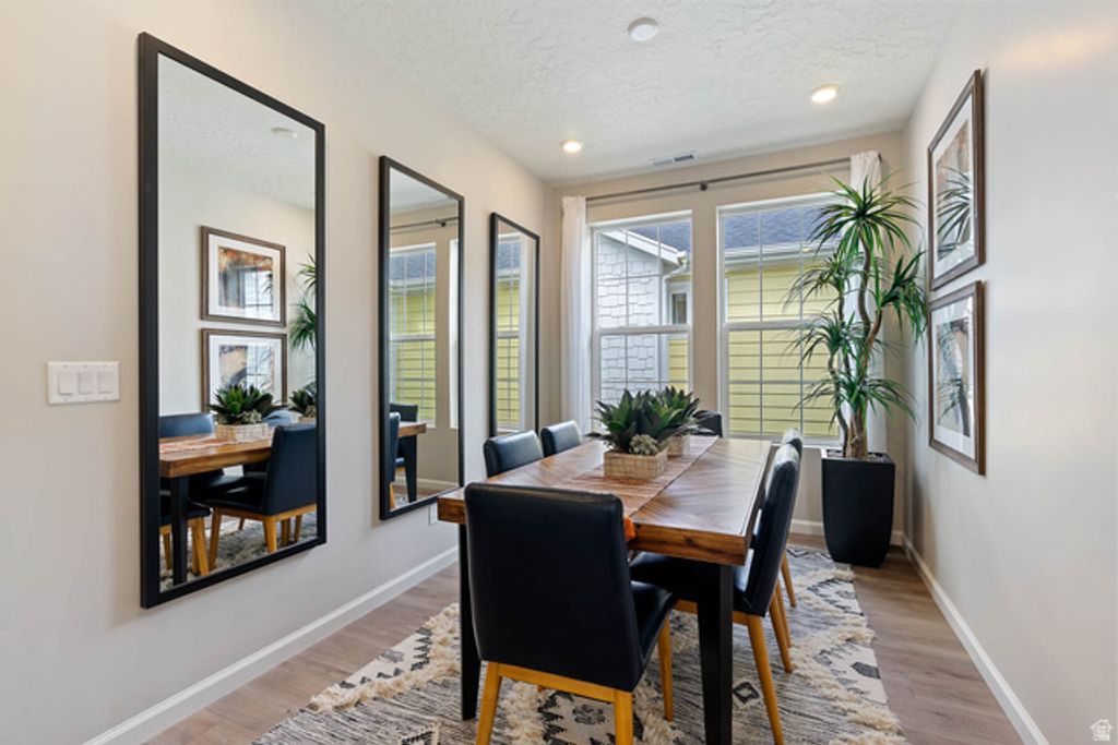 Image 19 of property listing at 6162 W SPARROW VIEW DR #550, South Jordan, UT 84009