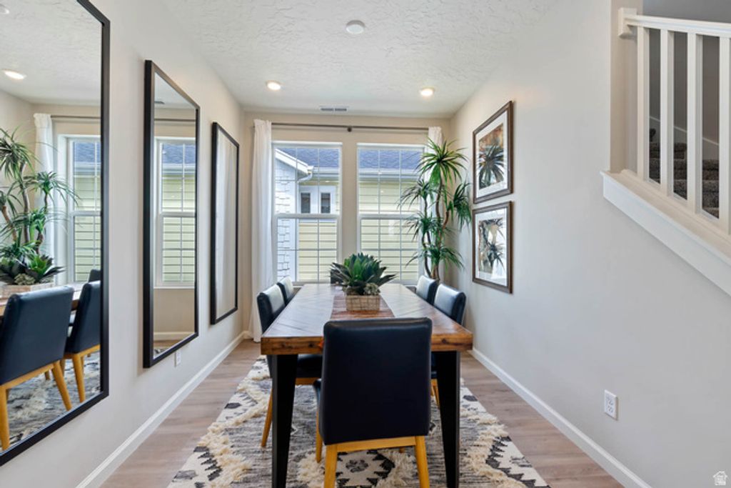Image 20 of property listing at 6162 W SPARROW VIEW DR #550, South Jordan, UT 84009