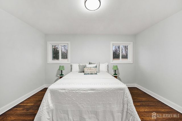 139 Lee Drive, Middlesex, NJ 08846