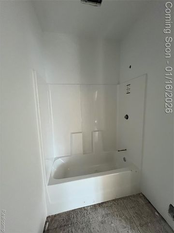 5635 Shady Lane, Newport, MI 48166