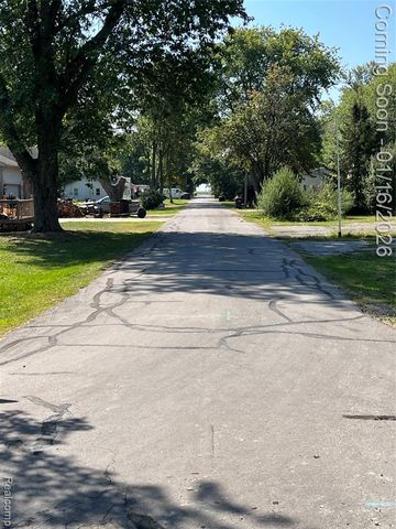 5635 Shady Lane, Newport, MI 48166