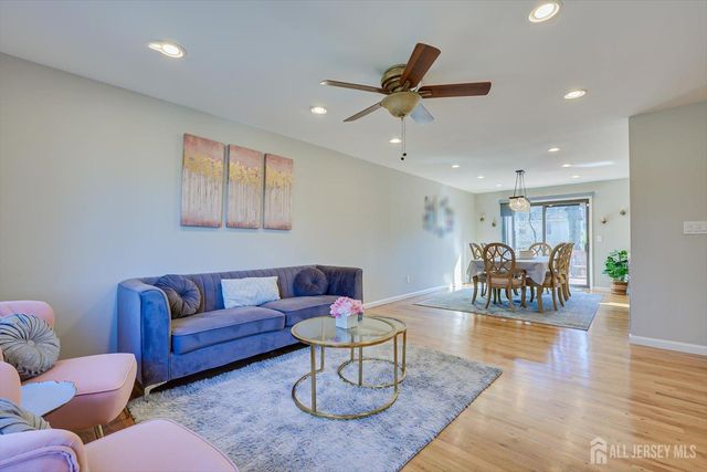 1 Sandalwood Drive, Edison, NJ 08820