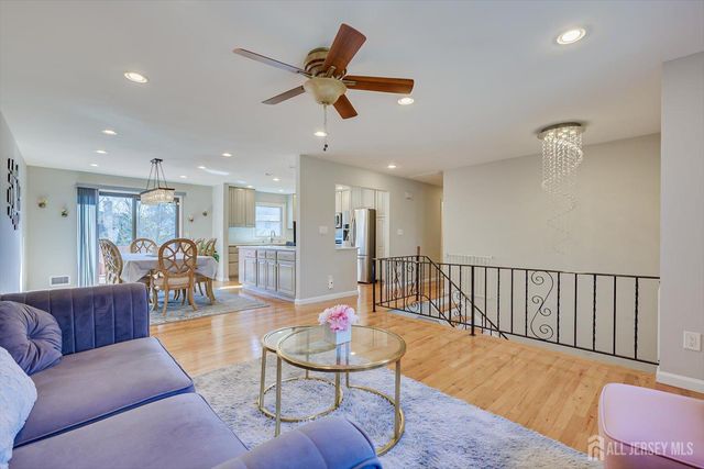 1 Sandalwood Drive, Edison, NJ 08820