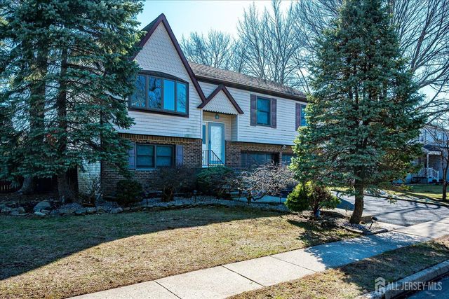 1 Sandalwood Drive, Edison, NJ 08820