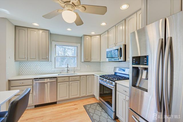 1 Sandalwood Drive, Edison, NJ 08820