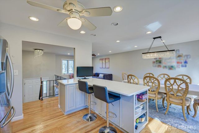 1 Sandalwood Drive, Edison, NJ 08820