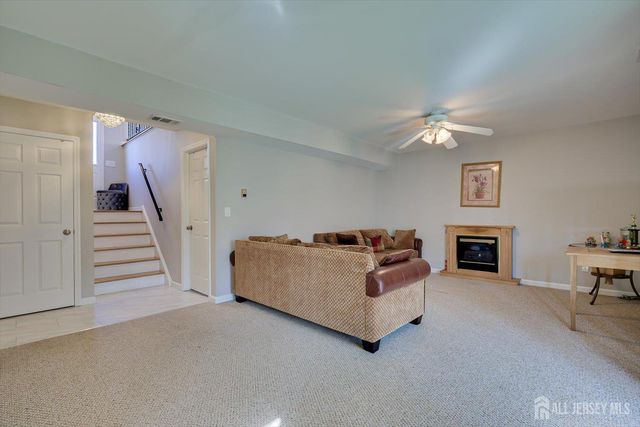 1 Sandalwood Drive, Edison, NJ 08820