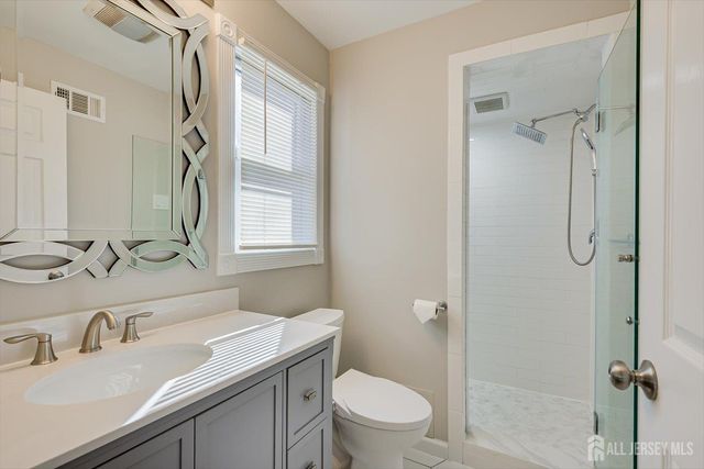 1 Sandalwood Drive, Edison, NJ 08820