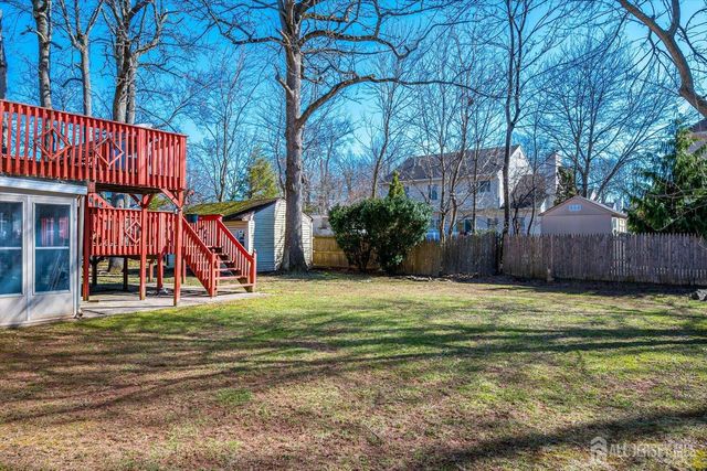 1 Sandalwood Drive, Edison, NJ 08820