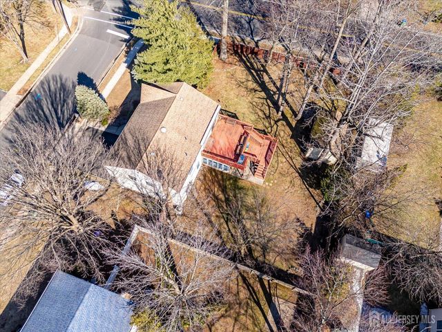 1 Sandalwood Drive, Edison, NJ 08820