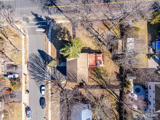 1 Sandalwood Drive, Edison, NJ 08820