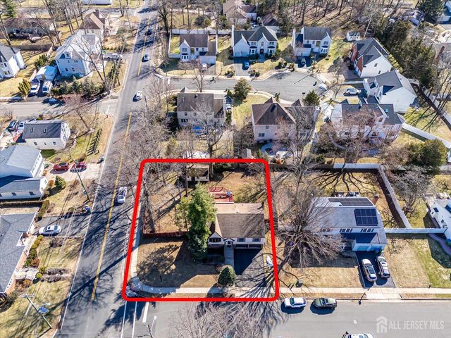 1 Sandalwood Drive, Edison, NJ 08820