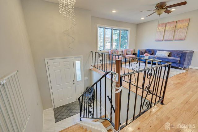 1 Sandalwood Drive, Edison, NJ 08820