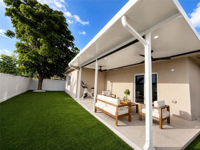 23040 SW 113th Passage, Miami, FL 33170