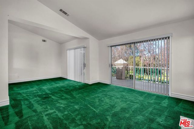 455 Kennerick Lane, Simi Valley, CA 93065