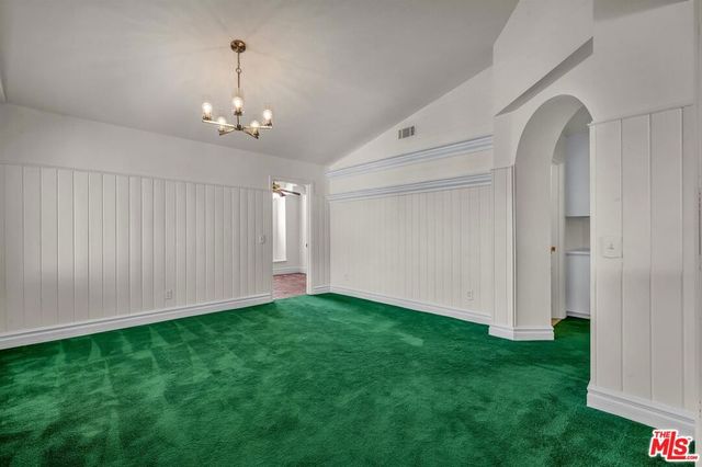 455 Kennerick Lane, Simi Valley, CA 93065