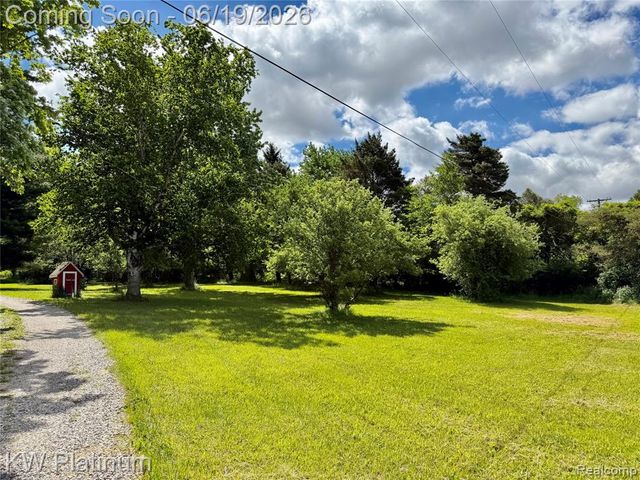 7815 Vincent Road, Croswell, MI 48422
