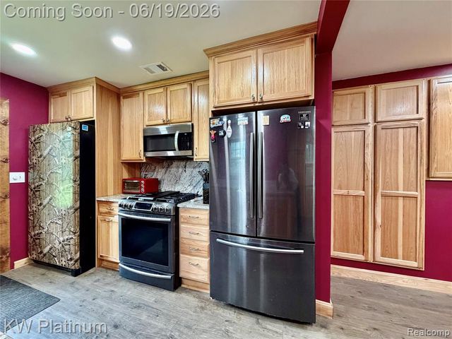 7815 Vincent Road, Croswell, MI 48422
