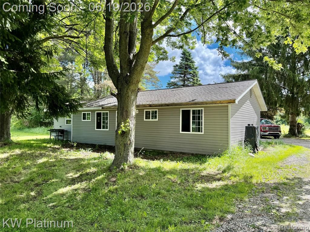 7815 Vincent Road, Croswell, MI 48422