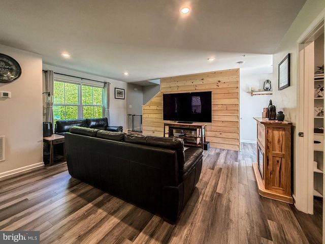35 JUNIPER CIR, Elkton, MD 21921