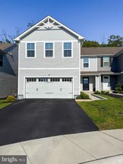 35 JUNIPER CIR, Elkton, MD 21921