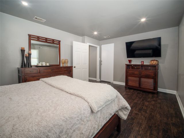 2319 Klondike Drive, Dallas, TX 75228