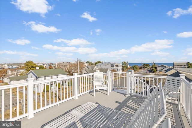 112 MAPLEWOOD ST, Bethany Beach, DE 19930