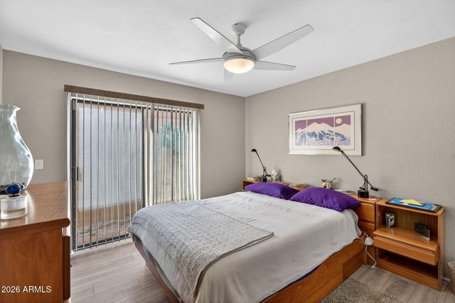 934 E BECKER Lane, Phoenix, AZ 85020