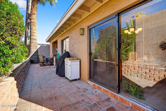 934 E BECKER Lane, Phoenix, AZ 85020