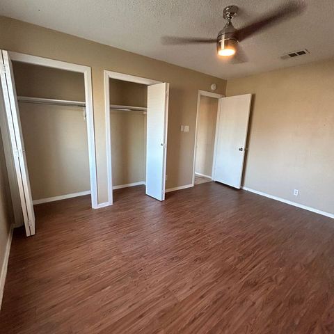 7208 Creekside DR C, Austin, TX 78752