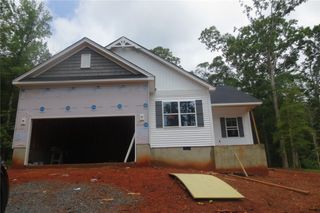 122 Lakeside Drive, Anderson, SC 29621