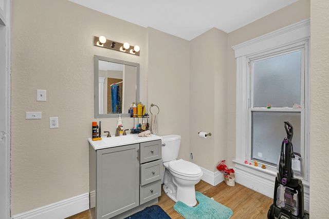 1129 E Merchant Street, Kankakee, IL 60901