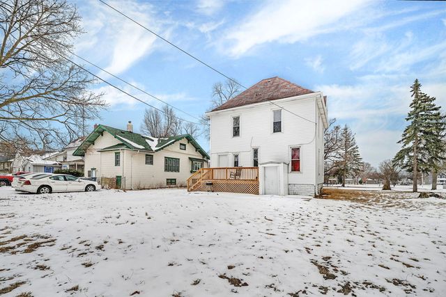 1129 E Merchant Street, Kankakee, IL 60901