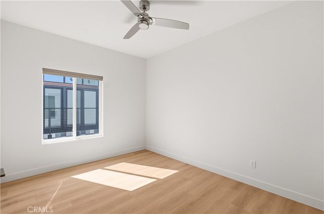 215 Oceanside Blvd 3, Oceanside, CA 92054