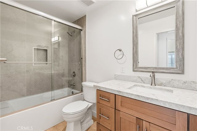 215 Oceanside Blvd 3, Oceanside, CA 92054