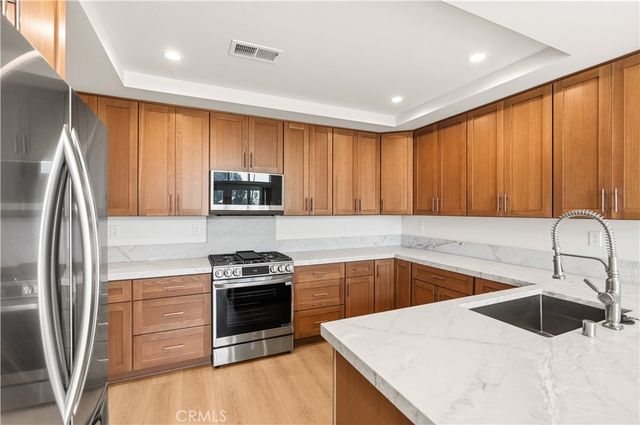 215 Oceanside Blvd 3, Oceanside, CA 92054
