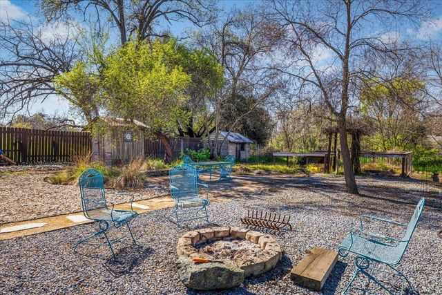 6244 S Walnut St, Loomis, CA 95650