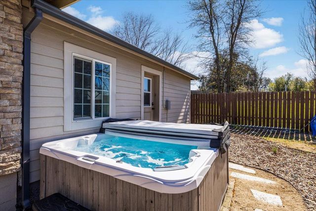 6244 S Walnut St, Loomis, CA 95650