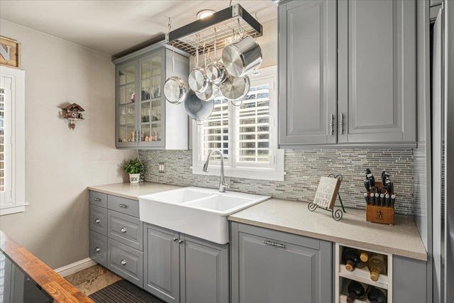 6244 S Walnut St, Loomis, CA 95650